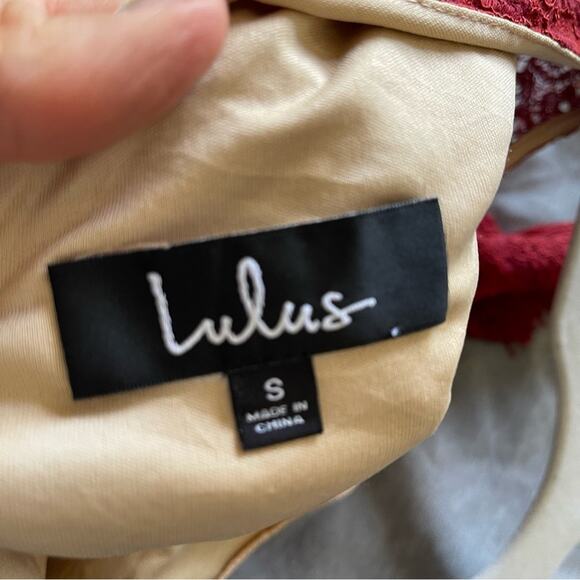 Lulus Heartthrob Rust Red Lace Flounce Sleeve Mini Dress Size Small - Picture 10 of 11